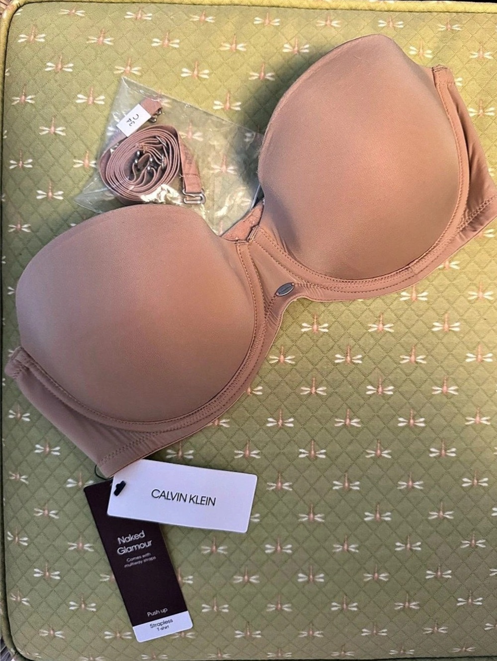 Calvin Klein Naked Glamour Strapless Push-Up Bra Convertible Multiway 34C NWT